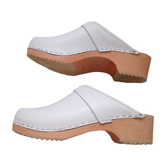 Swedish Cape Clogs White Leather Wooden Mules Shoes Slip On Stylish Size US 6.5 - Picture 8 of 10